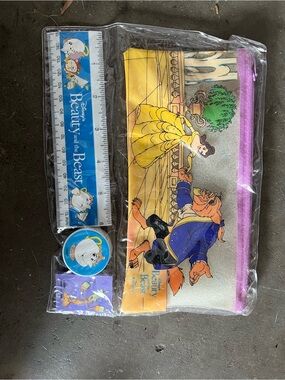 🔥2 for $25🔥 VINTAGE Disney Beauty and the Beast Pencil Pouch Set